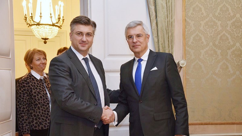  Predsjednik Vlade Plenković s v. d. ministrom vanjskih i europskih poslova Slovačke Korčokom 